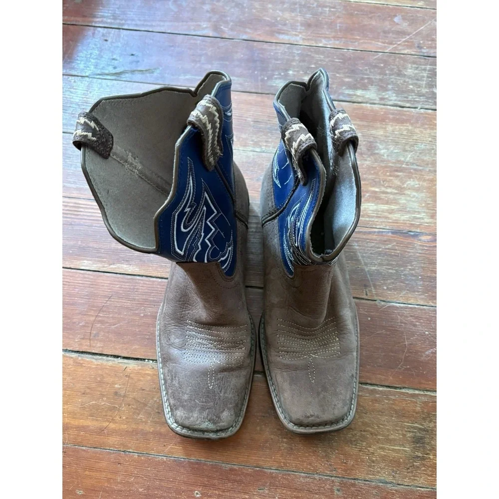 Ariat Cowboy Boots Youth Kids Size 4  Western Cowboy Boot Blue Upper